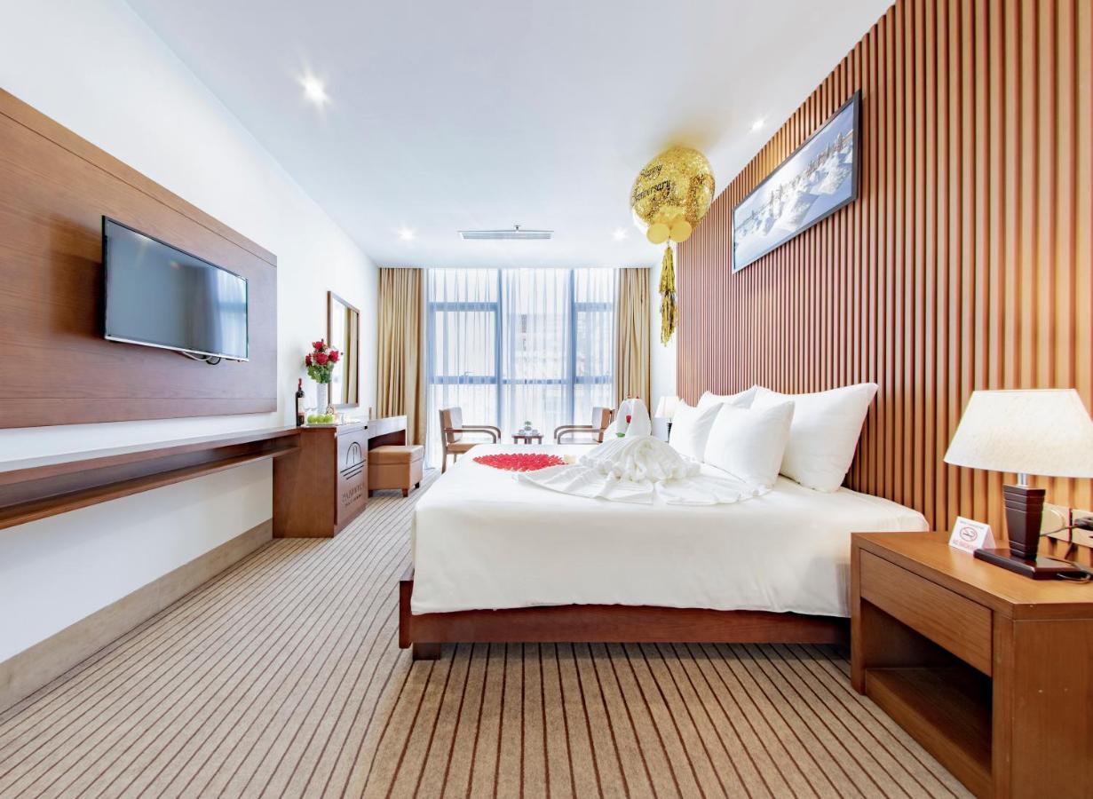 Hotel Sana